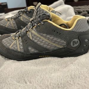 Merrell low Hiking Shoe